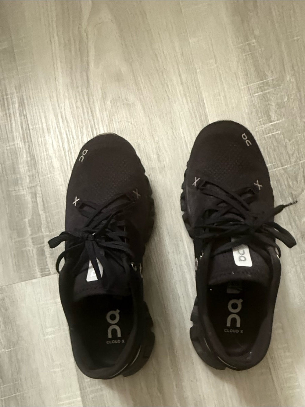 On Cloud Black Sneakers